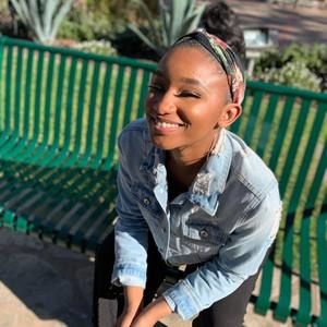 Meet your Posher, Cashayala